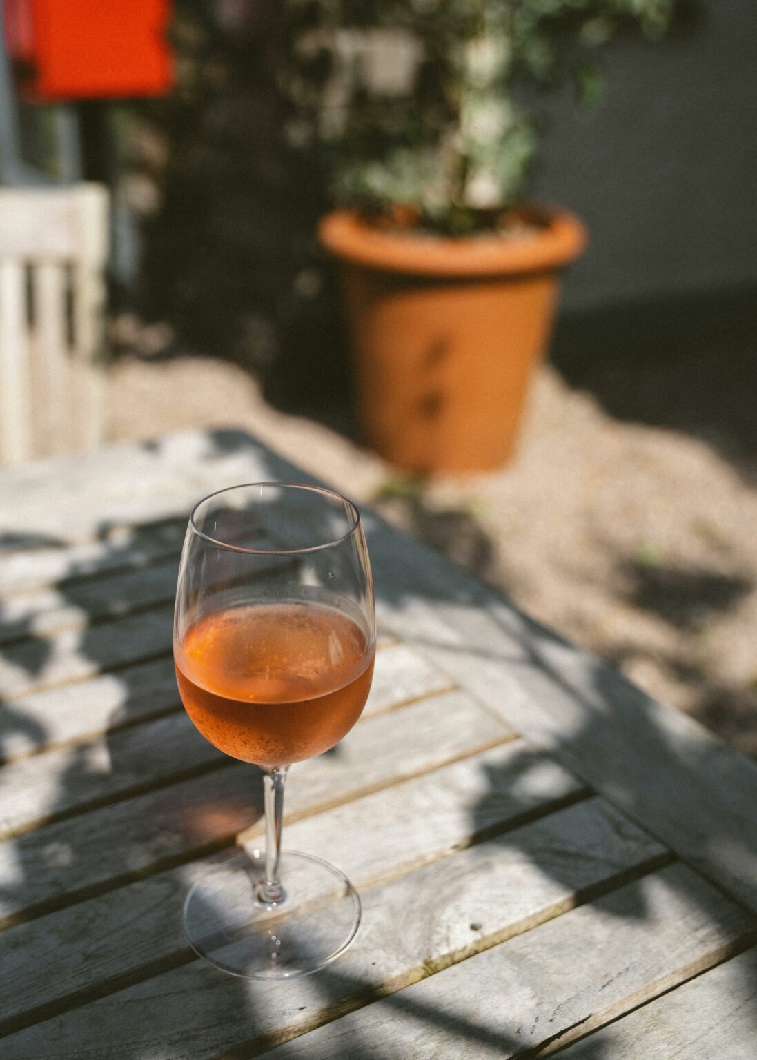 Vinmys hemma: Konsten att välja rätt vinglas och kyla vinet perfekt