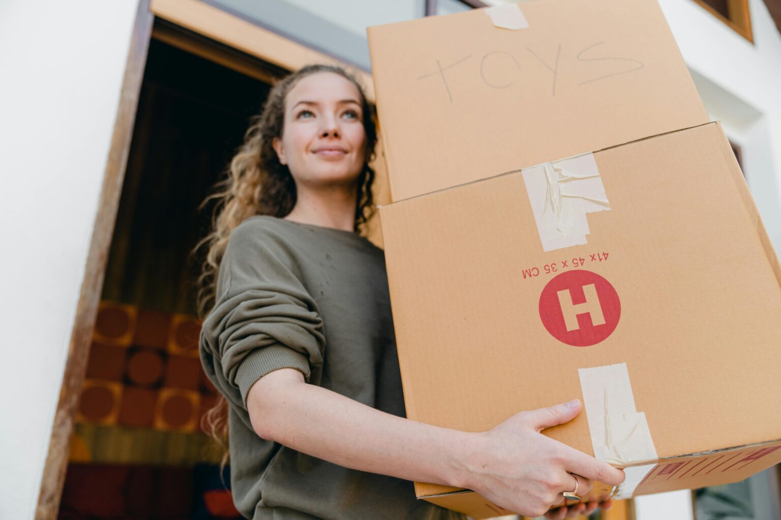 Flyttat hemifrån? Undvik de klassiska hemmafällorna och effektivisera din vardag