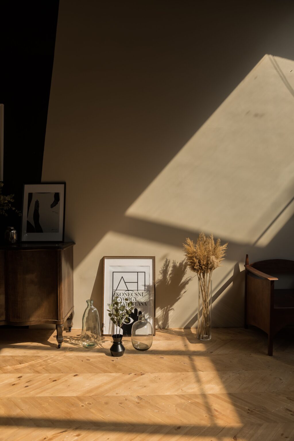 Golvval vid renovering: så väljer du golv rum för rum och håller budgeten
